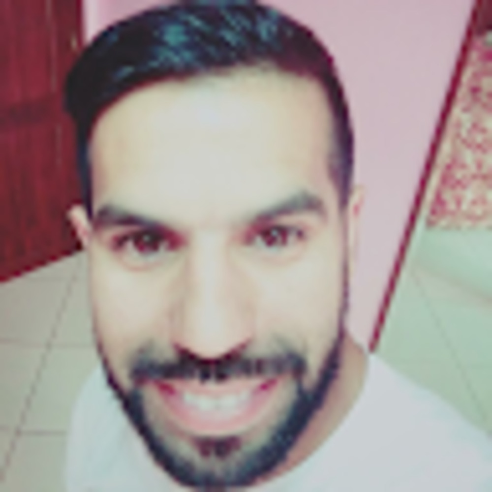 Meet your Posher, Adil